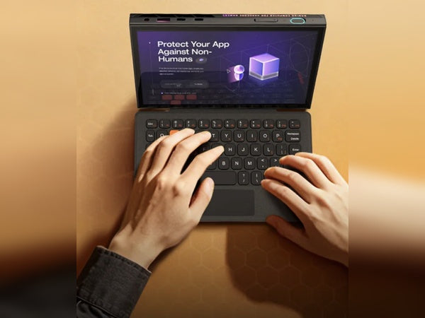 Which Brand Is Redefining the Windows Handheld PC Ecosystem?